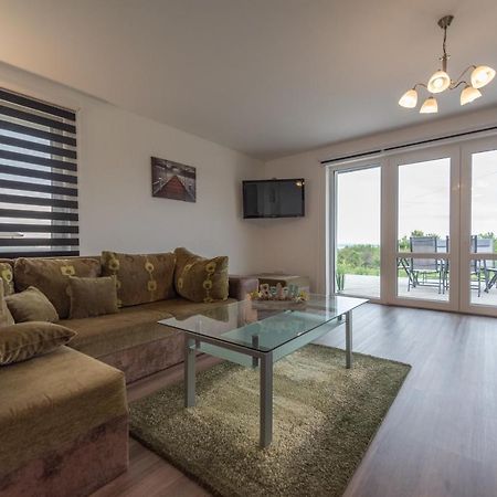 Bridgiet Home Apartman Cserszegtomaj Bagian luar foto